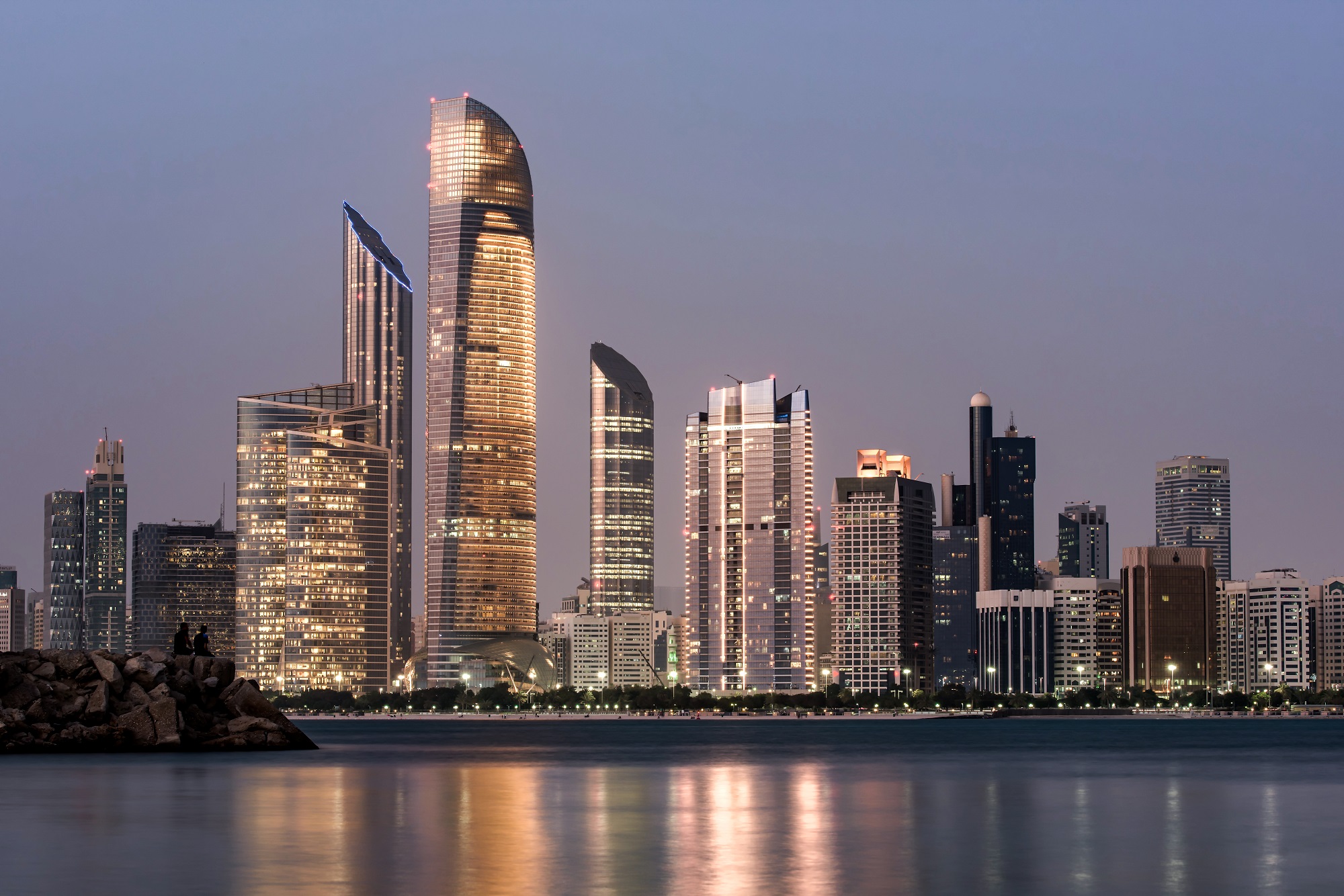 Top Investment Sectors in Dubai for 2024: Where New Businesses Should Focus